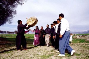 Kurdish Dance - Kermanshah - Iran