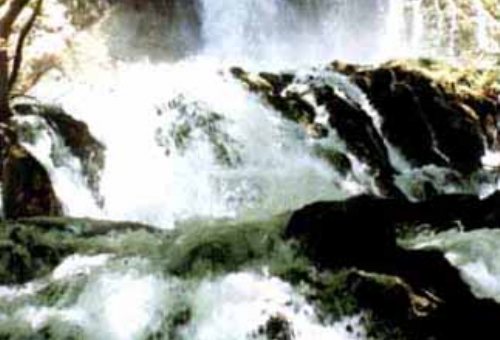 Atashgah Waterfall in Lordegan
