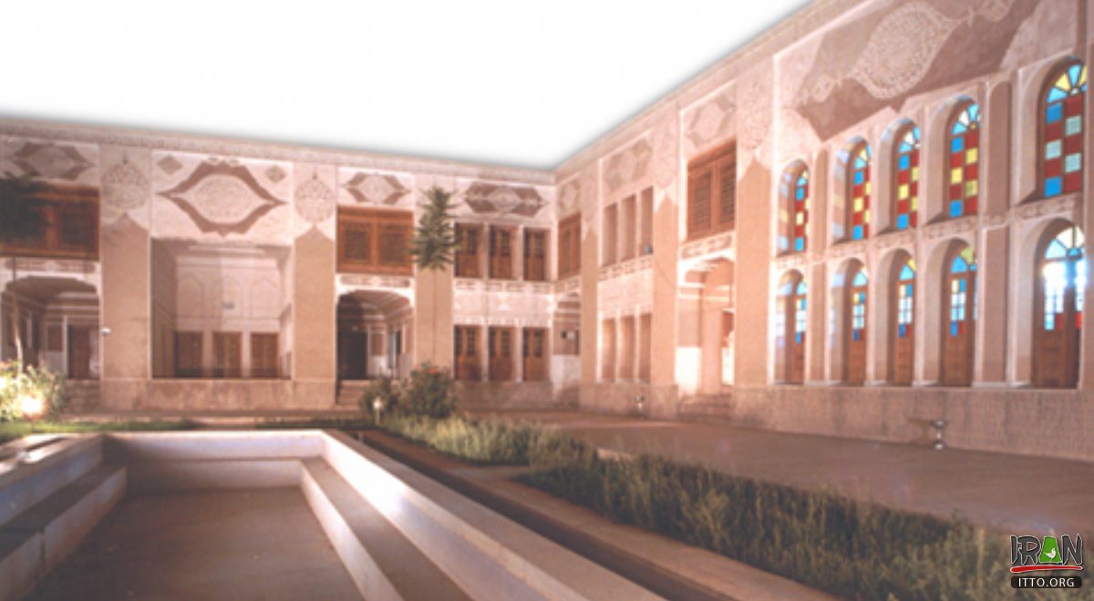 Moosakhani Mansion - Shahrebabak