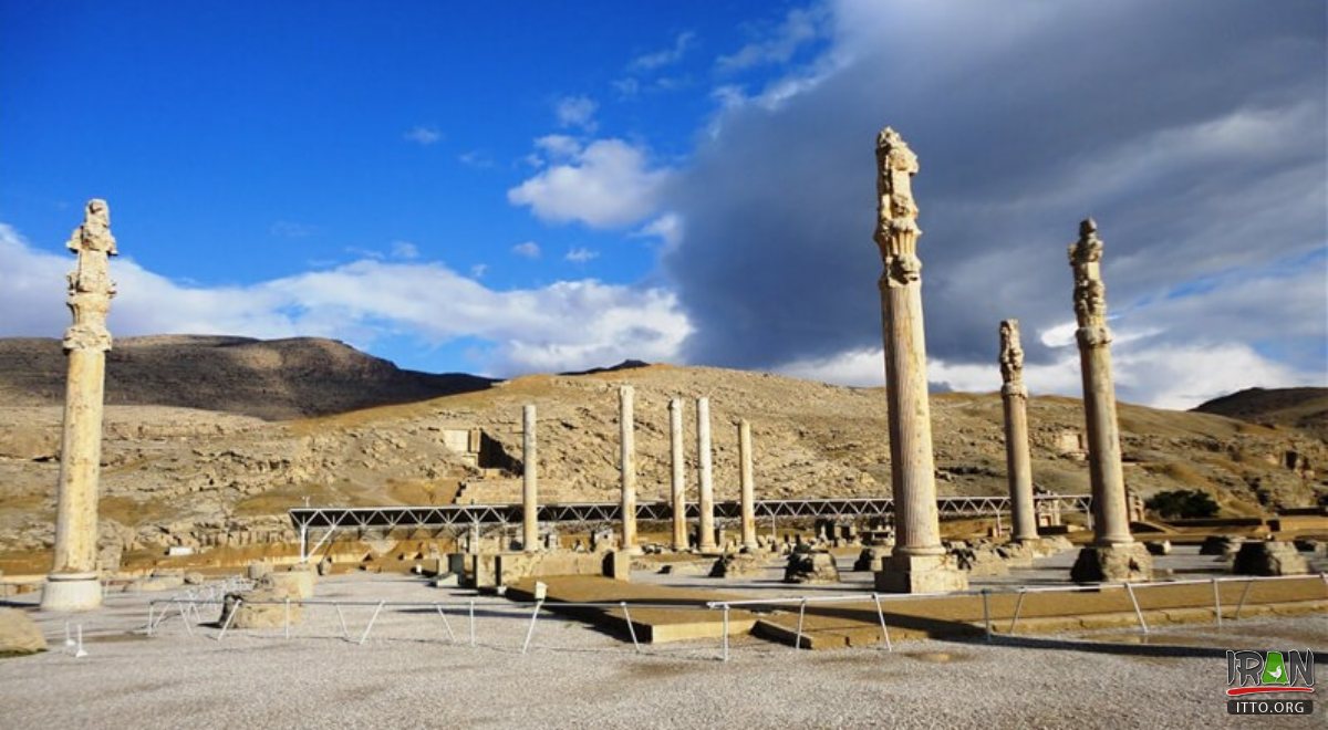 Apadana Palace - Marvdasht