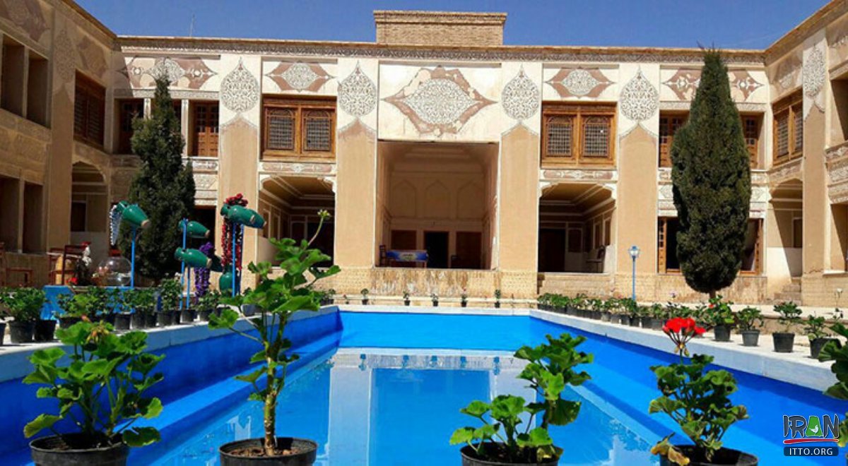 Moosakhani Mansion - Shahrebabak