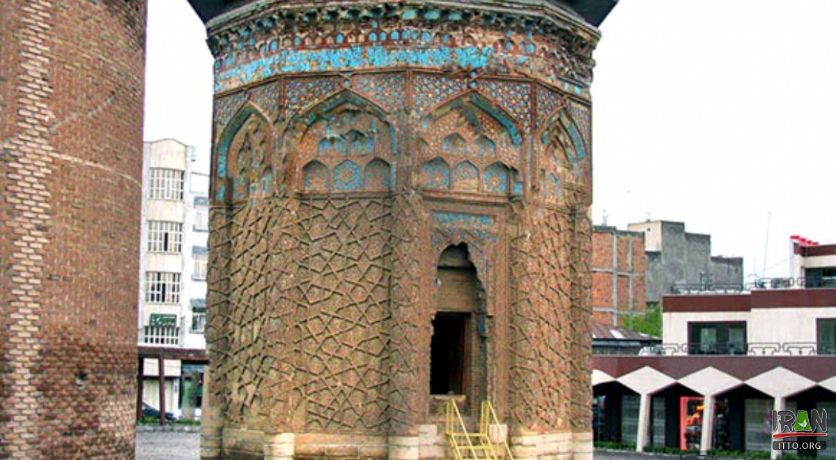 Gonbad-e Kabood - Maragheh