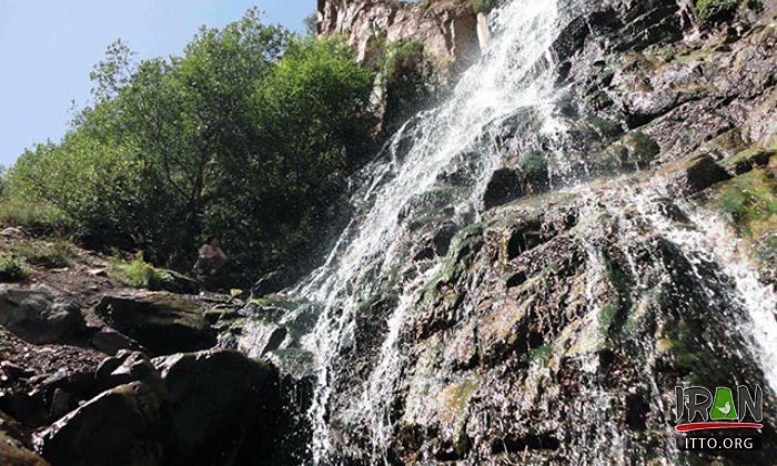 Eishabad Waterfall - Shabestar