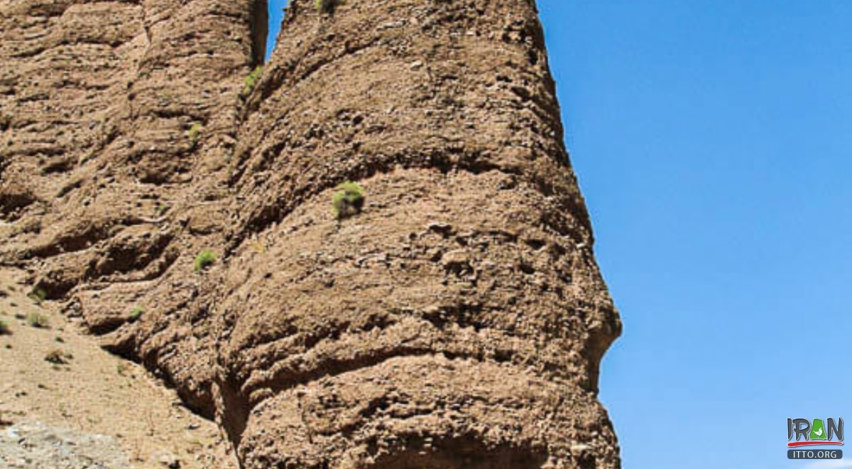 Doodkesh-e Jen (Hoodoo)