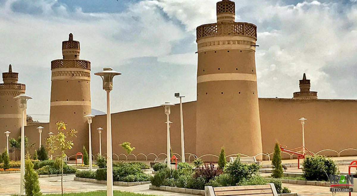 Arg E Sheykh Bahayi - Najafabad