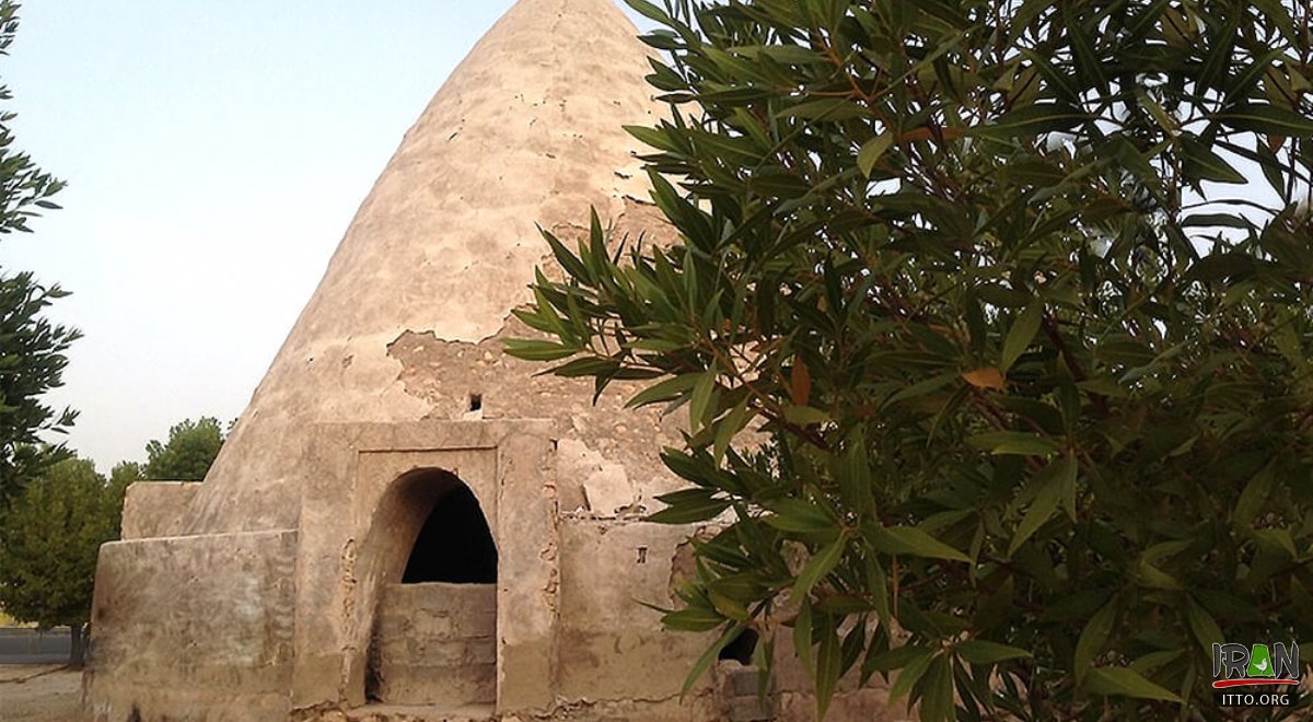 Aab Anbars in Lamerd (Traditional reservoir)