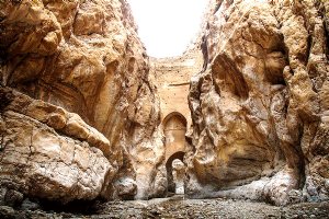 Tabas: Kal-e Jeni (canyon of Jinn)