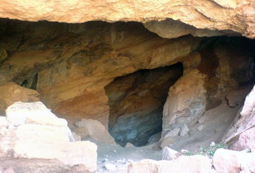 Eskandar Cave in Tabriz
