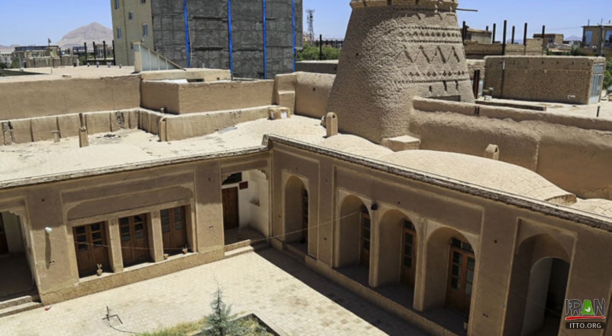 Bahador Al Molk House - Bardsir