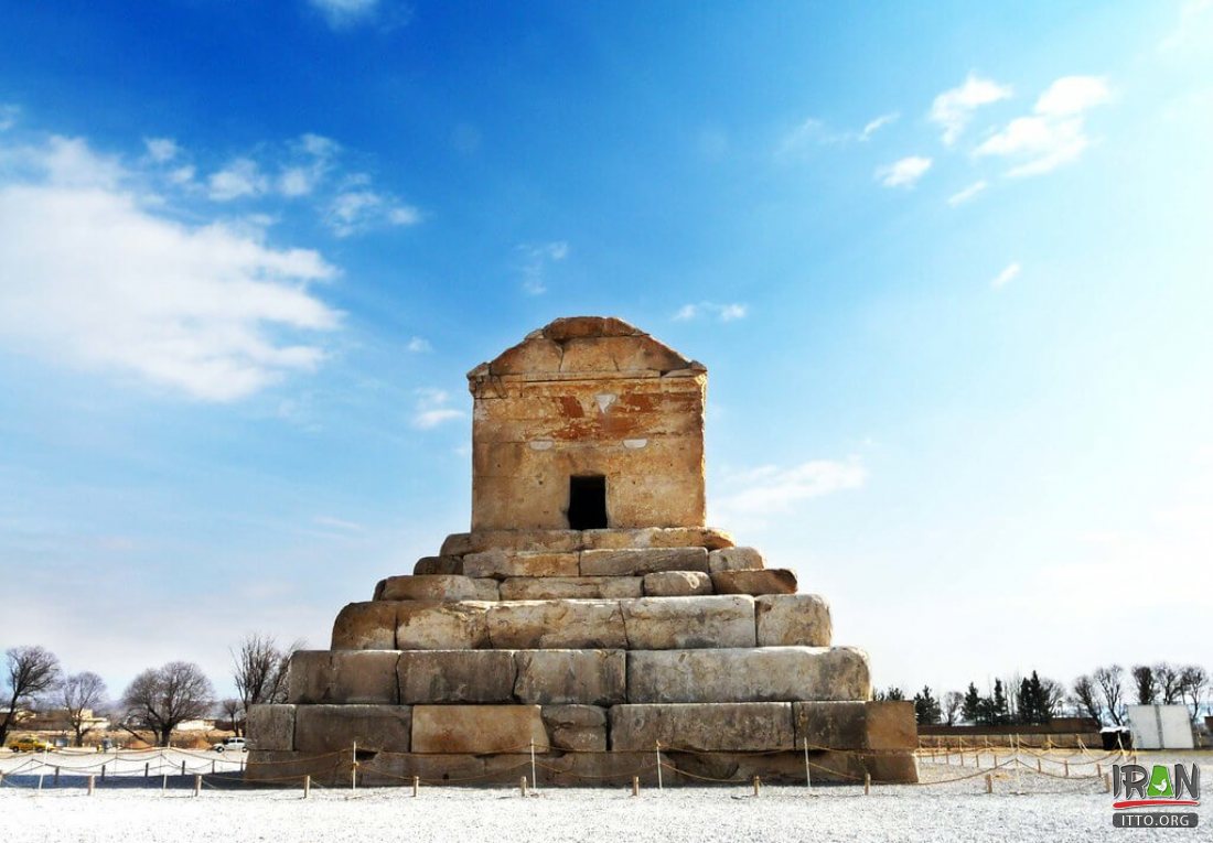 Pasargadae Photo Gallery - Iran Travel and Tourism