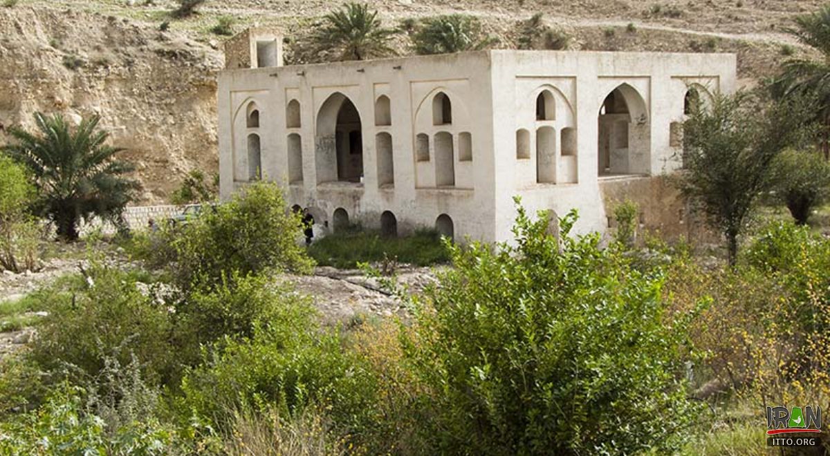 Shirineh Mansion - Khormoj (Dashti)