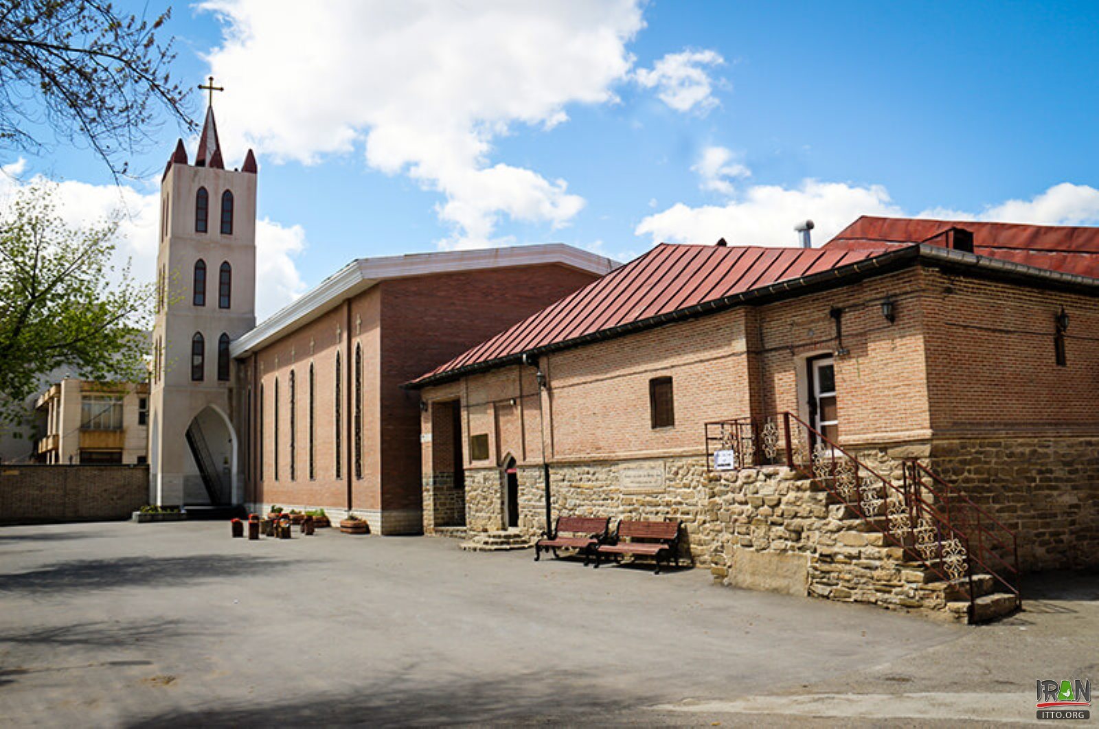 Church Of Saint Mary Naneh Maryam Photo Gallery Iran Travel And Tourism