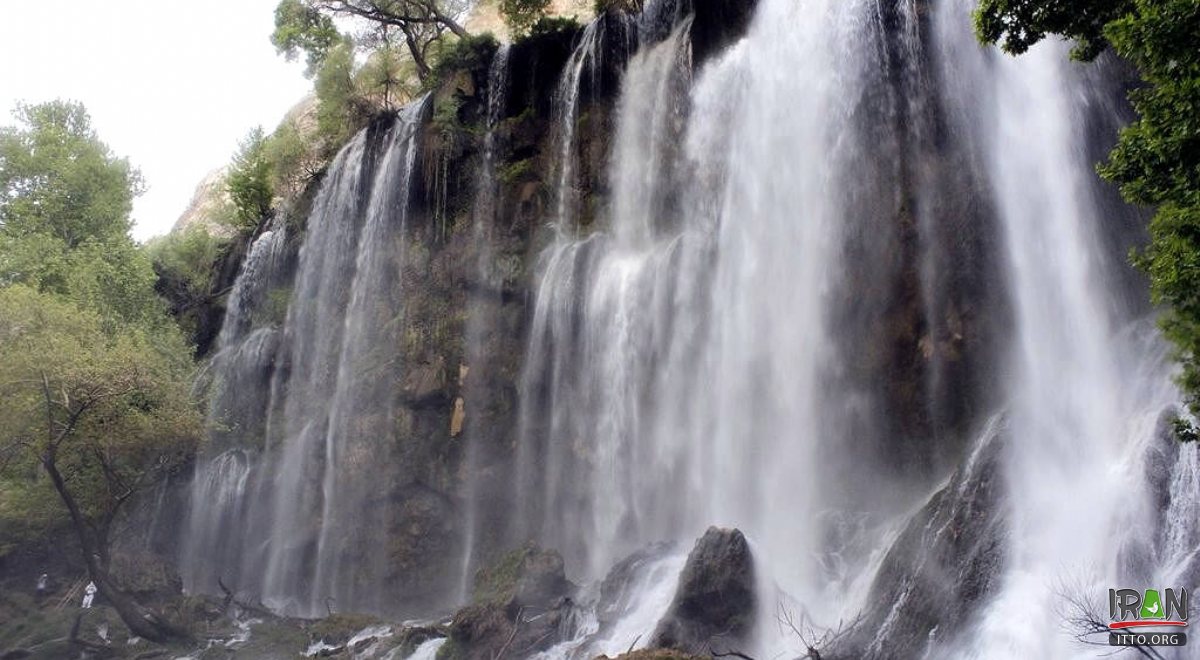 Zarde Lime Waterfall - Ardal