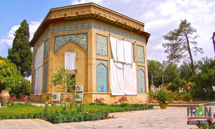 Pars Museum (Kolah Farangi) - Shiraz