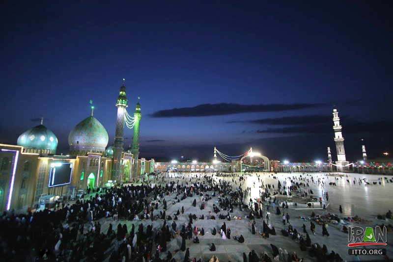 Jamkaran Mosque Photo Gallery - Iran Travel and Tourism