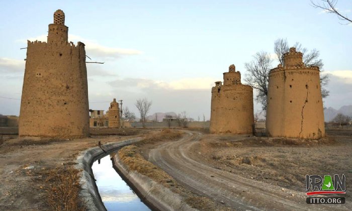 Dovecotes (Pigeon Tower) - Isfahan