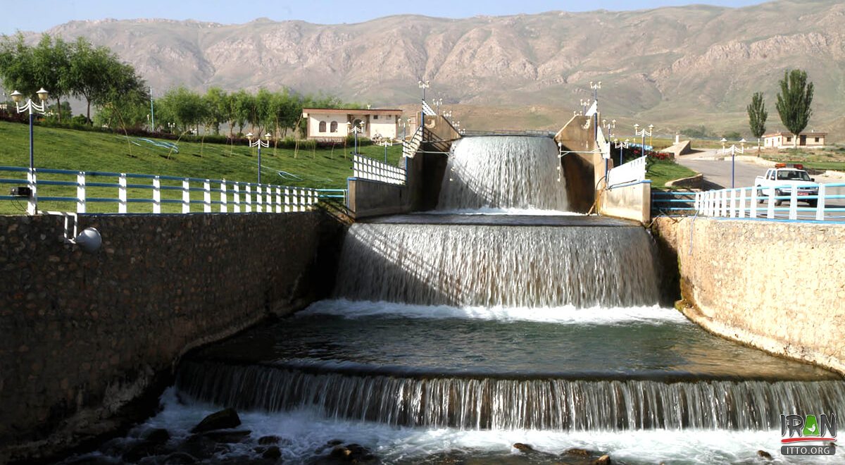 Cheshmeh Langan - Fereydunshahr (Fereidonshahr)