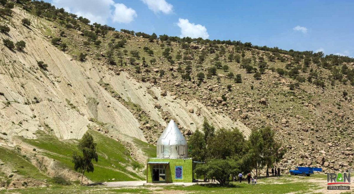 Darehshahr or Darreh-Shahr