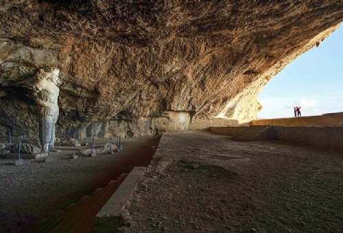 Shapur cave in Tang-e Chogan in Kazeroon