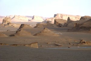 Sand castles - Loot Plain (Lut Desert)