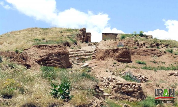 Zivieh Archaeological Hill (Ziviyeh Castle) - Saqqez (Saghez)