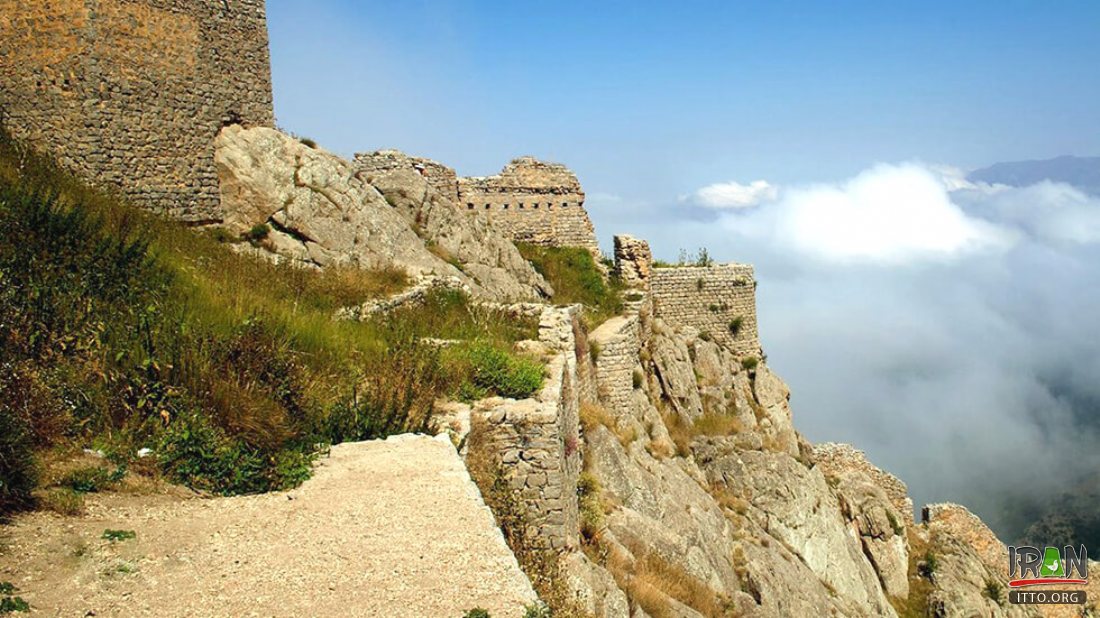 Babak Castle Photo Gallery Iran Travel and Tourism