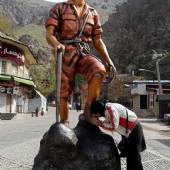 The mountaineer statue of Darband - Tehran