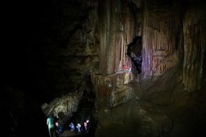 Kahak Cave