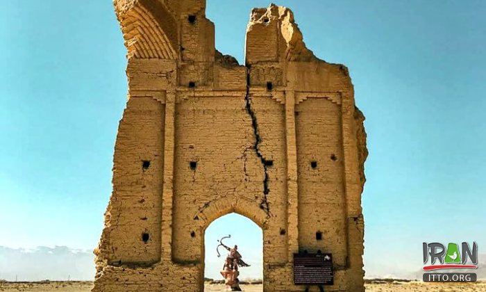 Gate of Farafar - Saryazd (near Mehriz)