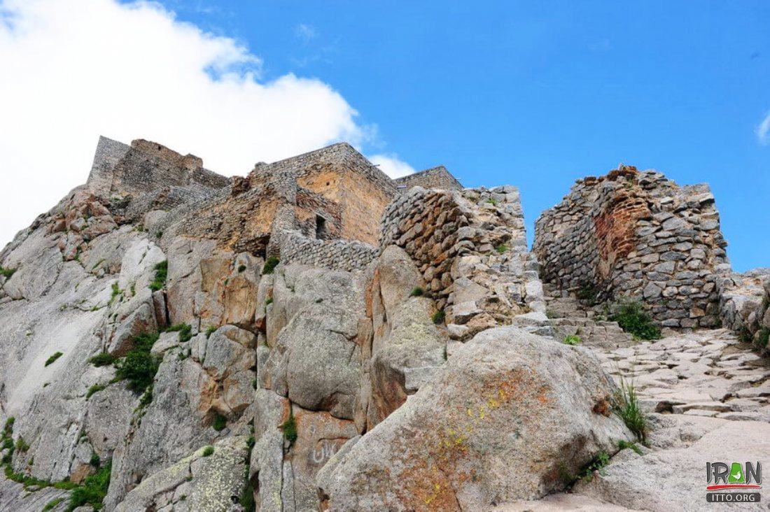 Babak Castle Photo Gallery Iran Travel and Tourism