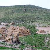 Hileh var caved village near Osku