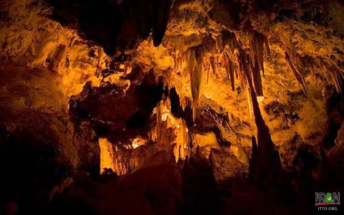 Kahak Cave Photo Gallery - Iran Travel and Tourism