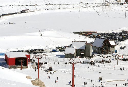 Pooladkaf International ski resort in Ardekan (Sepidan)