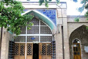 Sheykh Alikhan Zangeneh Mosque - Tuyserkan