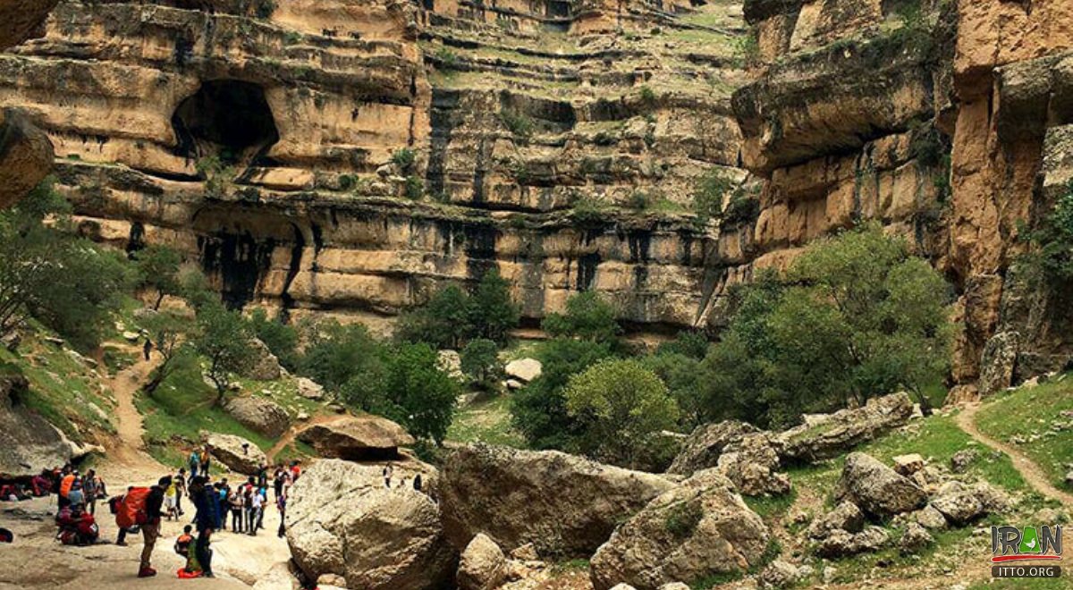 Shirz Canyon - Lorestan
