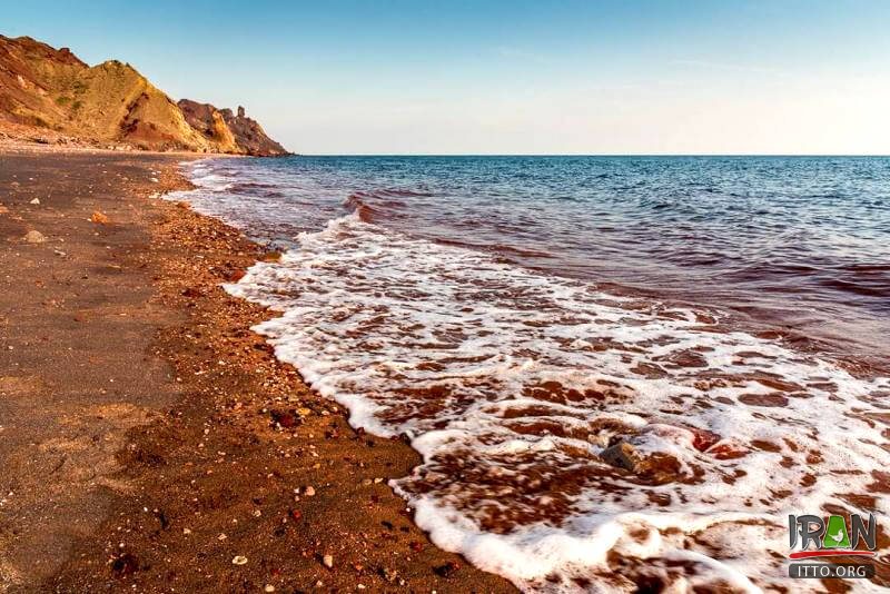 Hormoz Red Beach,Red Beach of Hormoz,ساحل سرخ هرمز,ساحل قرمز هرمز,ساحل جزیره هرمز,سواحل سرخ هرمز,سواحل هرمز,hormuz beach,hormoz beach,hormozgan,persian gulf,هرمزگان,خلیج فارس