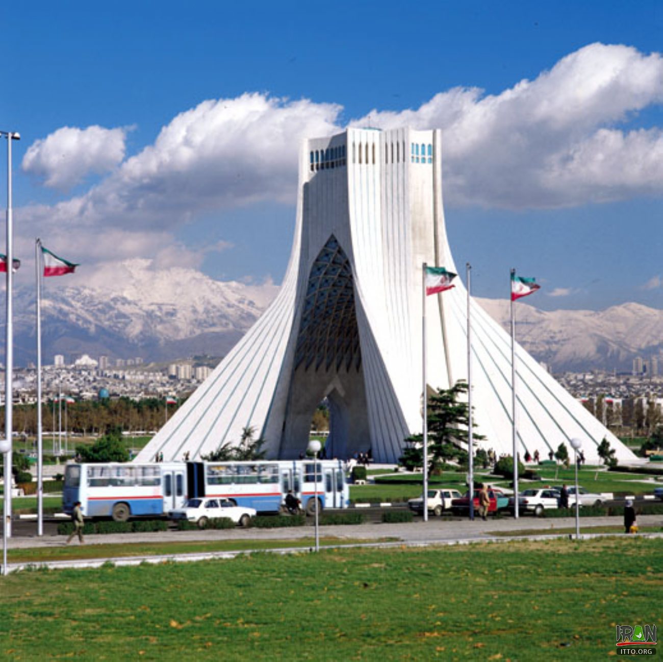 Azadi Square (Azadi Tower) Photo Gallery - Iran Travel and Tourism