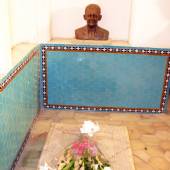 Tomb of Dr. Pirnia in Rasoulian House - Yazd