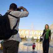Toursts in Naghsh-e Jahan : Isfahan