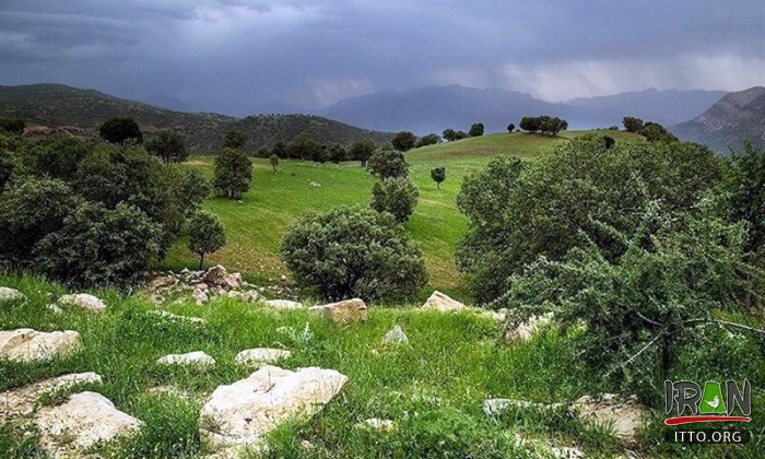 Serkan Valley near Tuyserkan