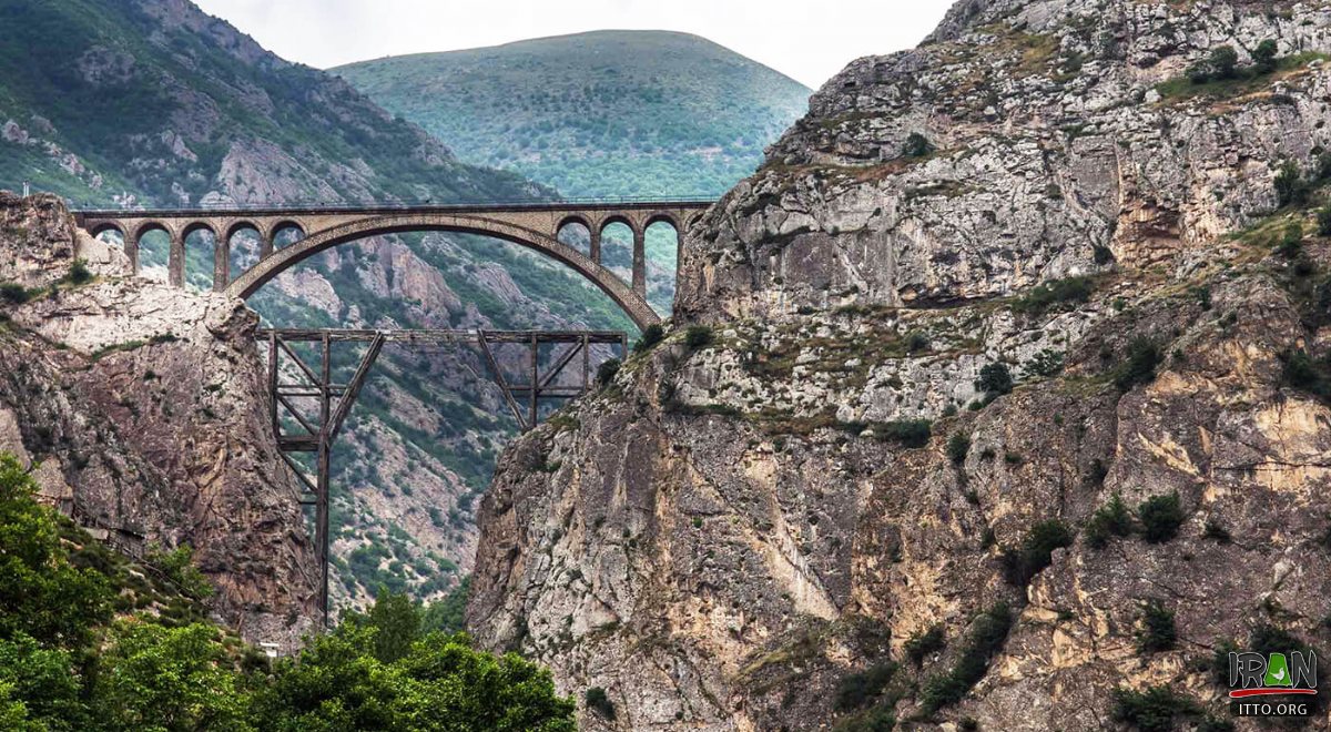 Veresk Bridge - Savadkuh